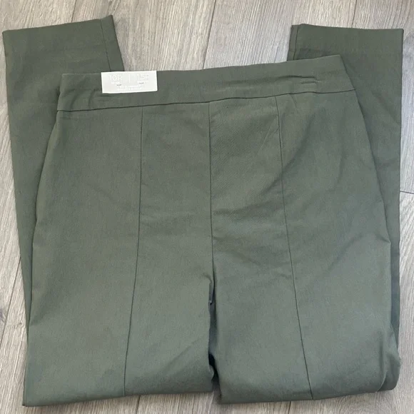 Chico's Olive Green Slimming Trousers Pants - Picture 5 of 12